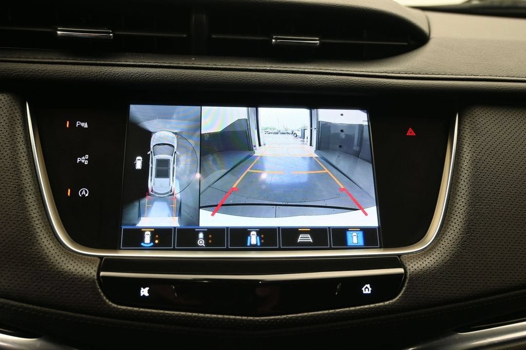 2023 Cadillac XT5 FWD Premium Luxury