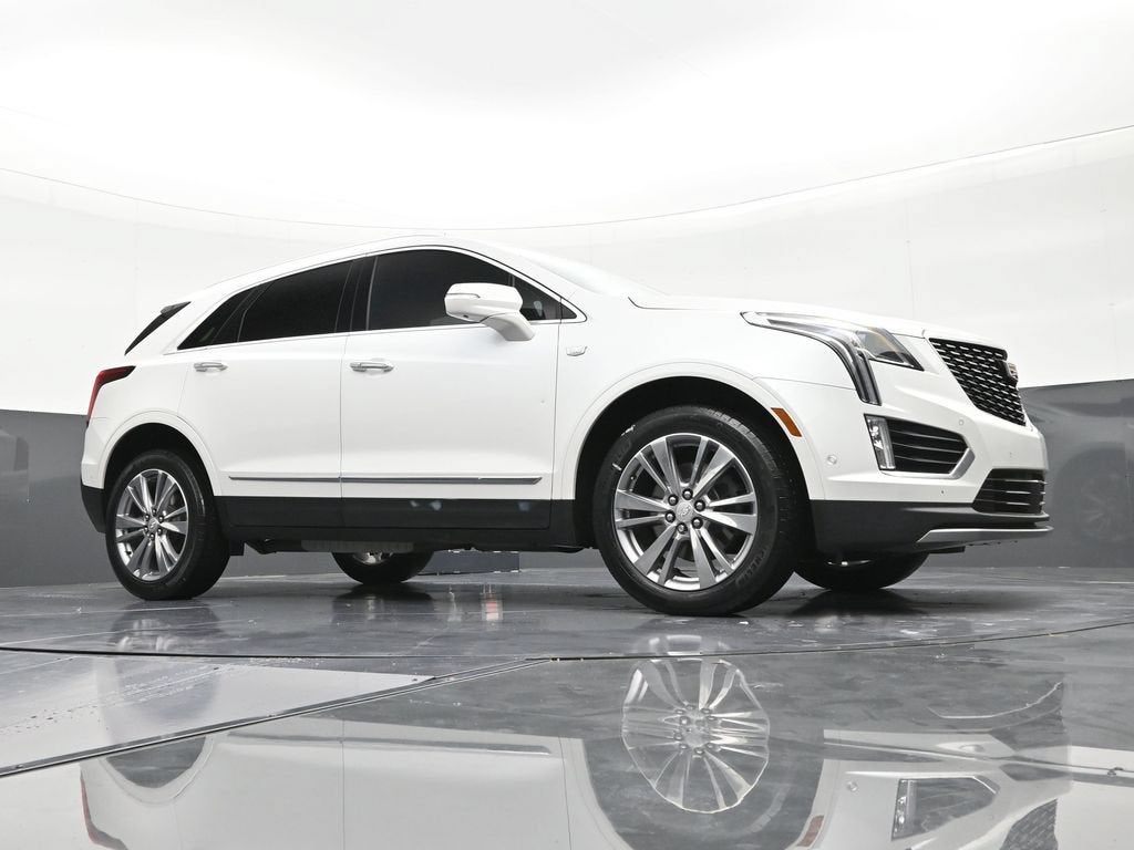 2023 Cadillac XT5 FWD Premium Luxury