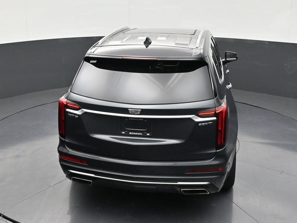 2022 Cadillac XT6 Luxury