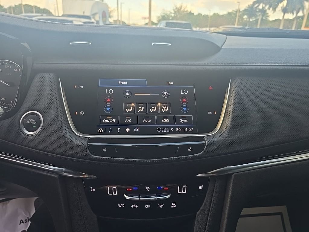 2023 Cadillac XT6 Luxury