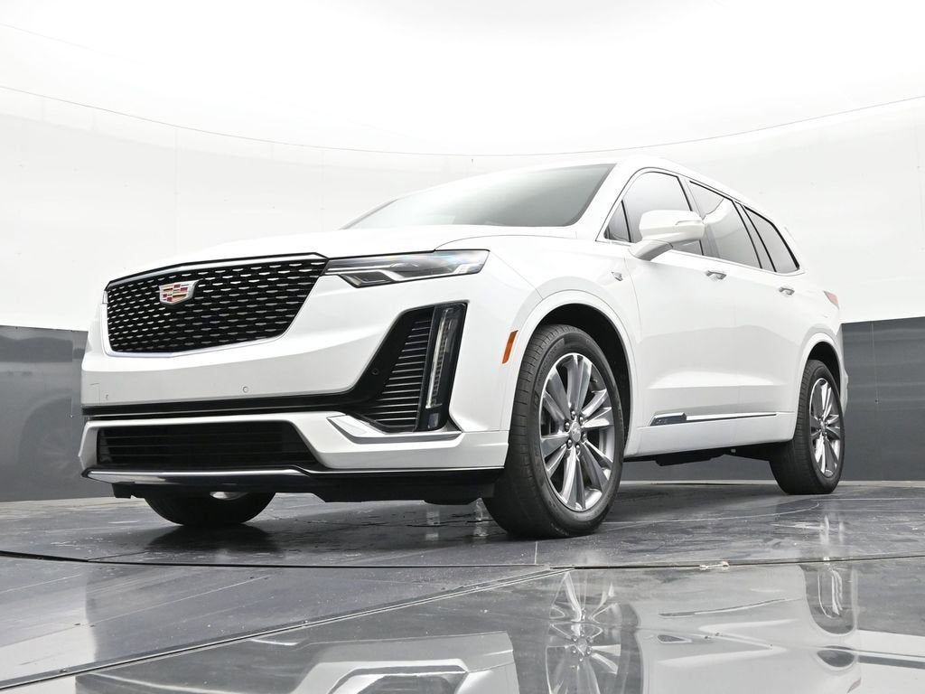 2023 Cadillac XT6 Premium Luxury