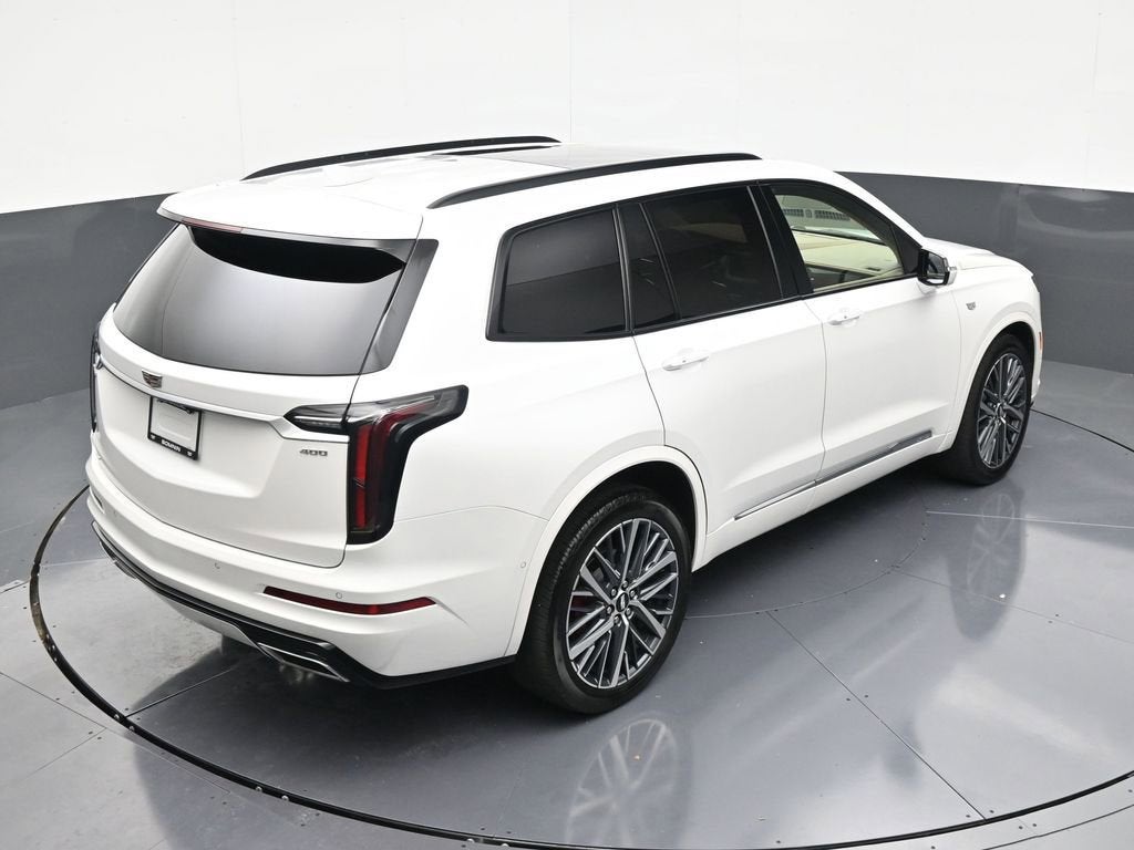 2022 Cadillac XT6 Sport