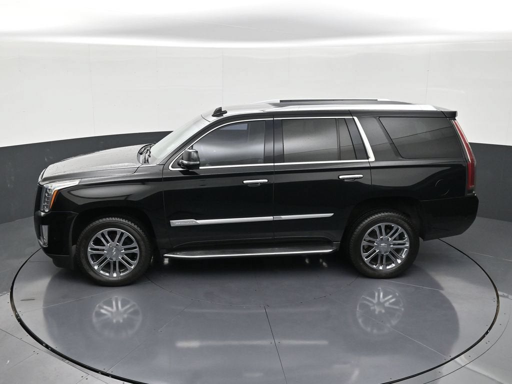 2019 Cadillac Escalade Standard