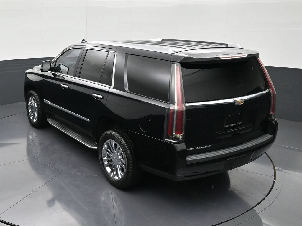 2019 Cadillac Escalade Standard