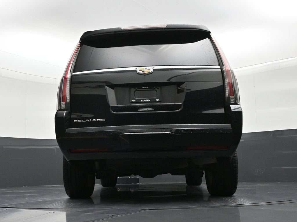 2019 Cadillac Escalade Standard