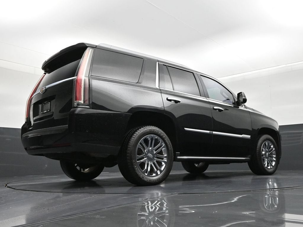 2019 Cadillac Escalade Standard