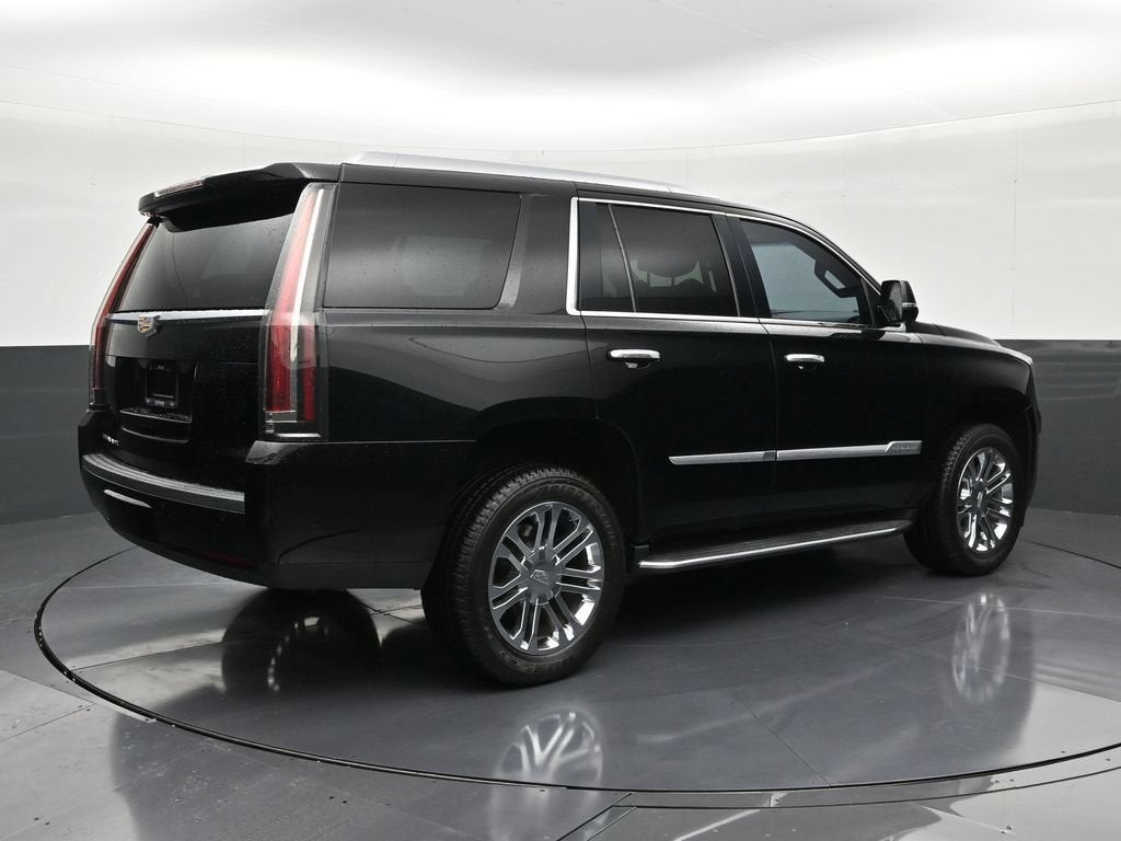 2019 Cadillac Escalade Standard