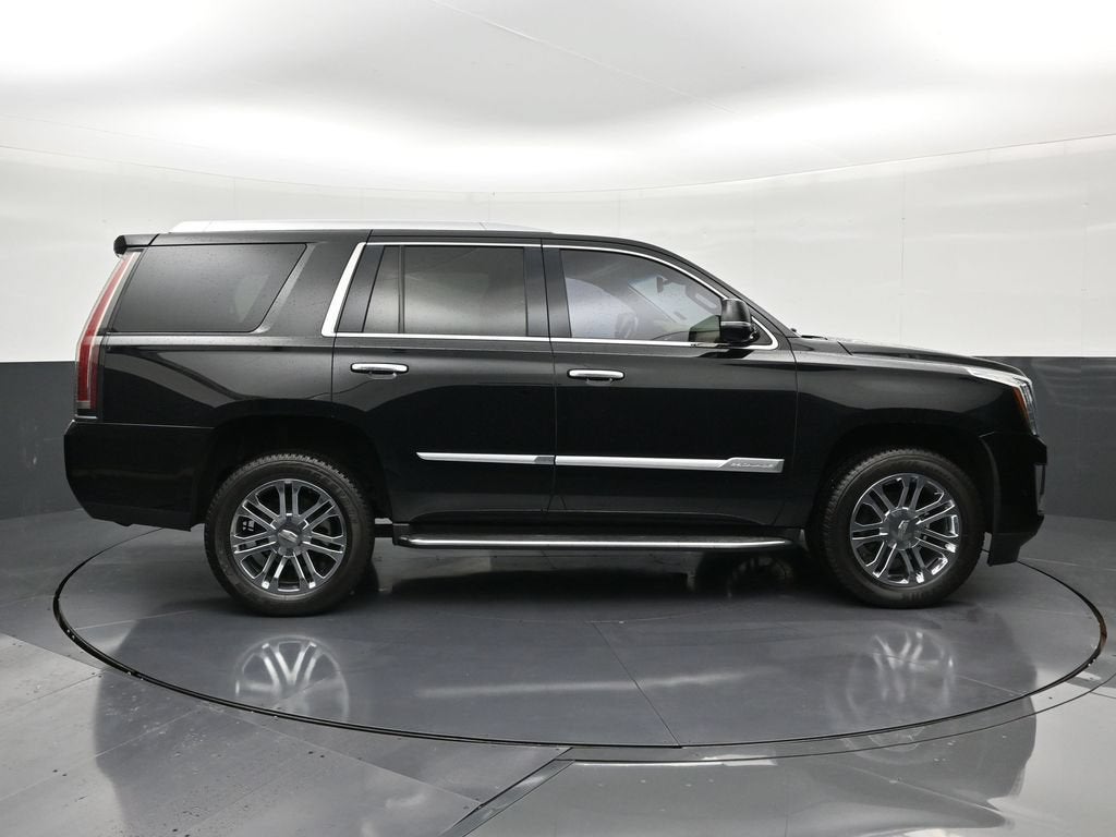 2019 Cadillac Escalade Standard