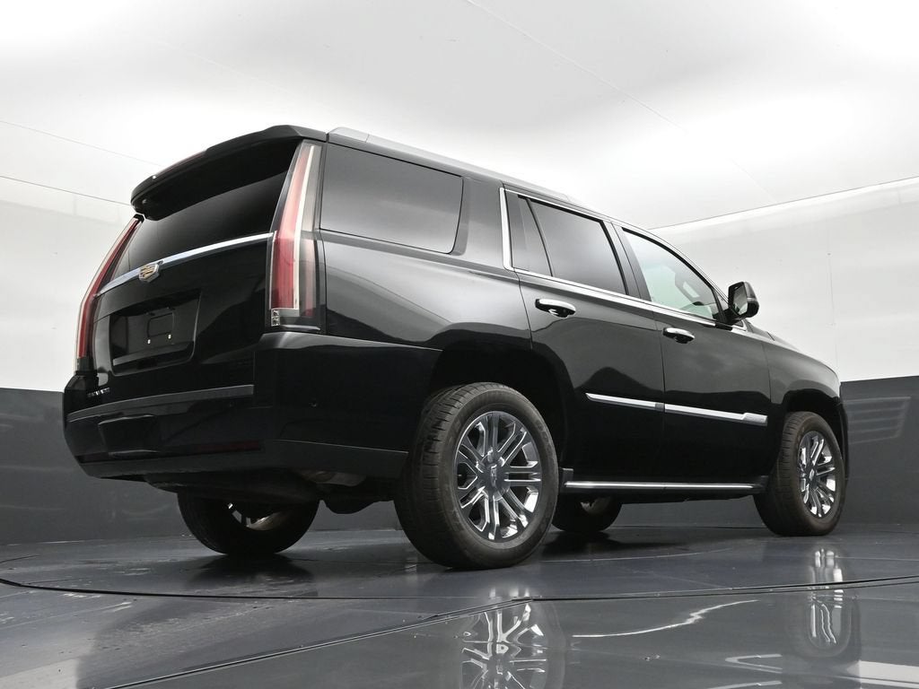 2020 Cadillac Escalade 2WD Standard