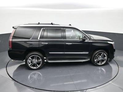 2016 Cadillac Escalade Luxury Collection