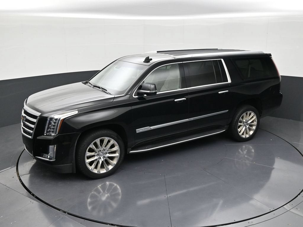 2018 Cadillac Escalade ESV Luxury