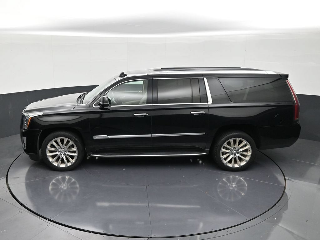2018 Cadillac Escalade ESV Luxury