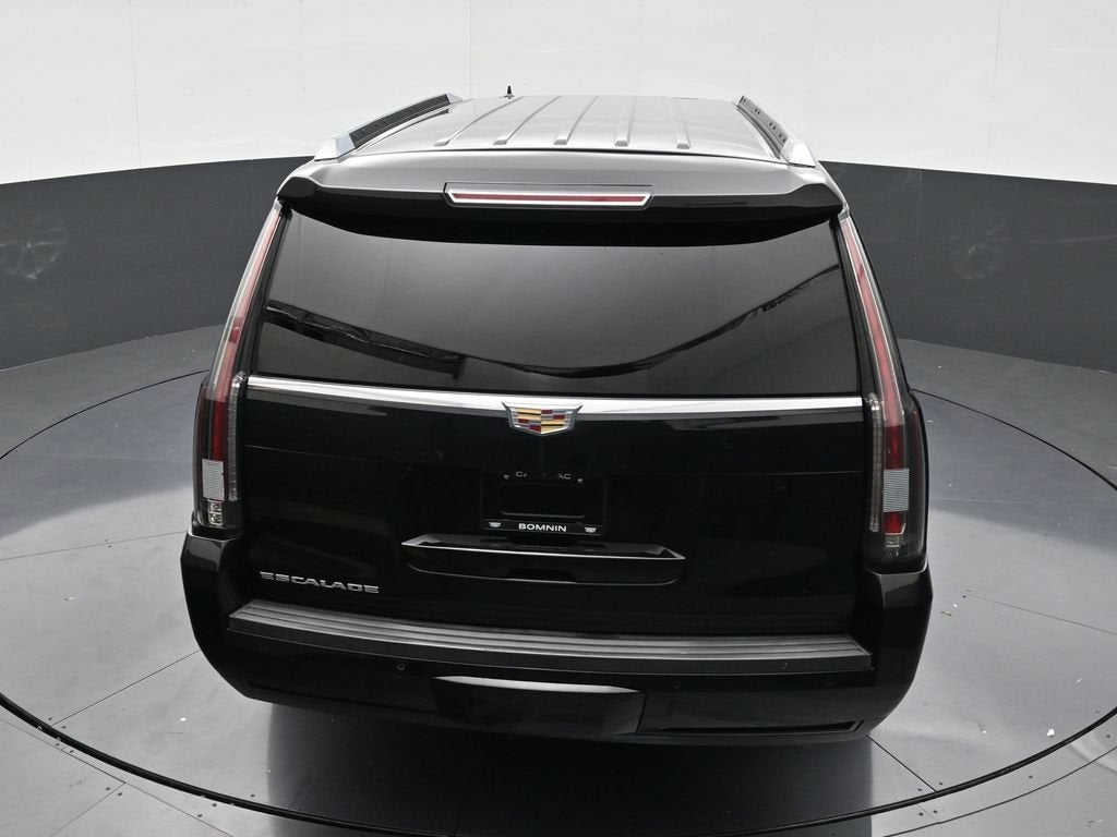 2018 Cadillac Escalade ESV Luxury
