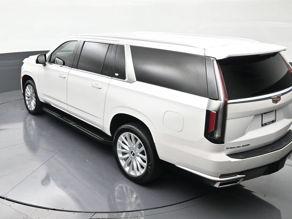 2024 Cadillac Escalade ESV Luxury