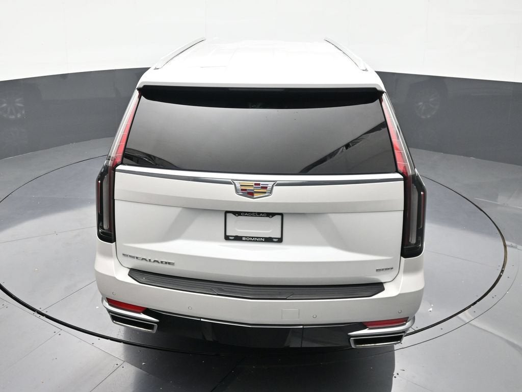 2024 Cadillac Escalade ESV Luxury