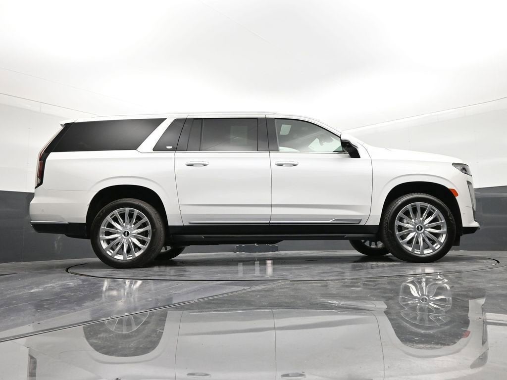 2023 Cadillac Escalade ESV Premium Luxury