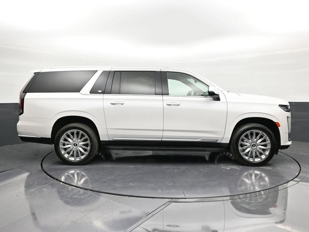 2023 Cadillac Escalade ESV Premium Luxury