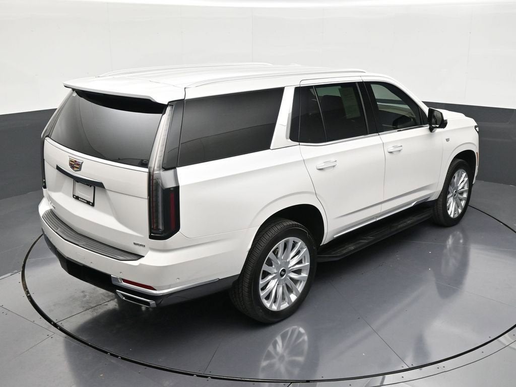 2025 Cadillac Escalade Luxury