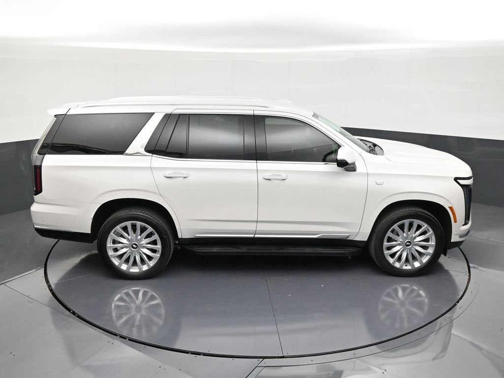2025 Cadillac Escalade Luxury