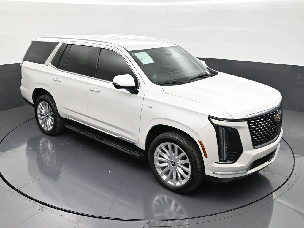 2025 Cadillac Escalade Luxury