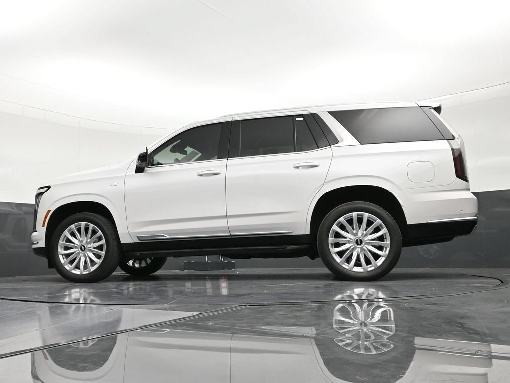 2025 Cadillac Escalade Luxury