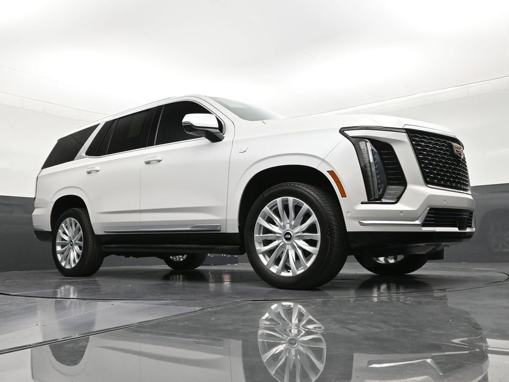 2025 Cadillac Escalade Luxury