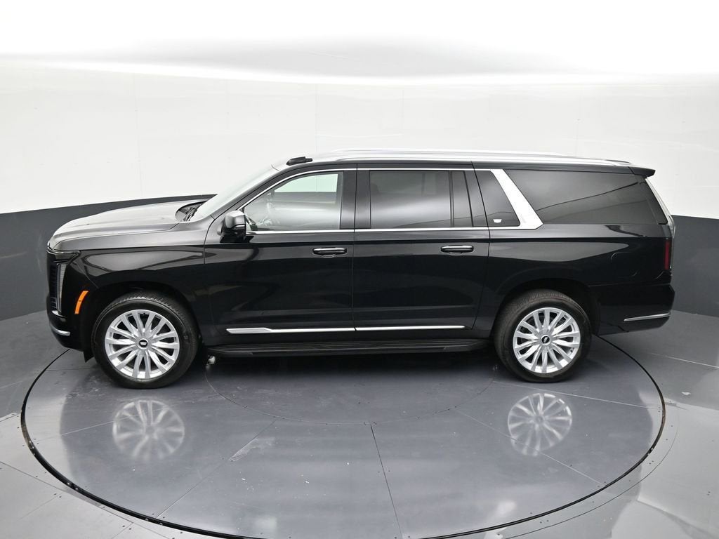 2025 Cadillac Escalade ESV Luxury