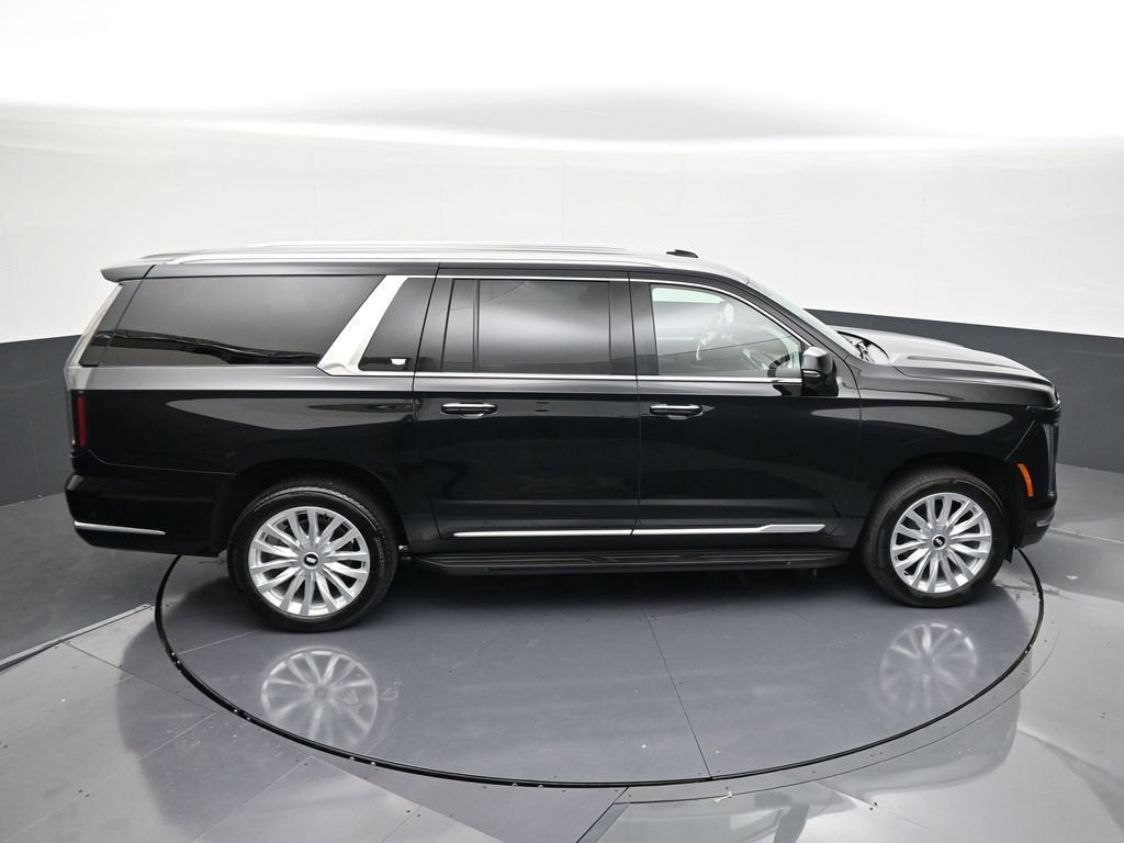 2025 Cadillac Escalade ESV Luxury