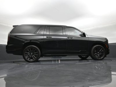 2025 Cadillac Escalade ESV Sport