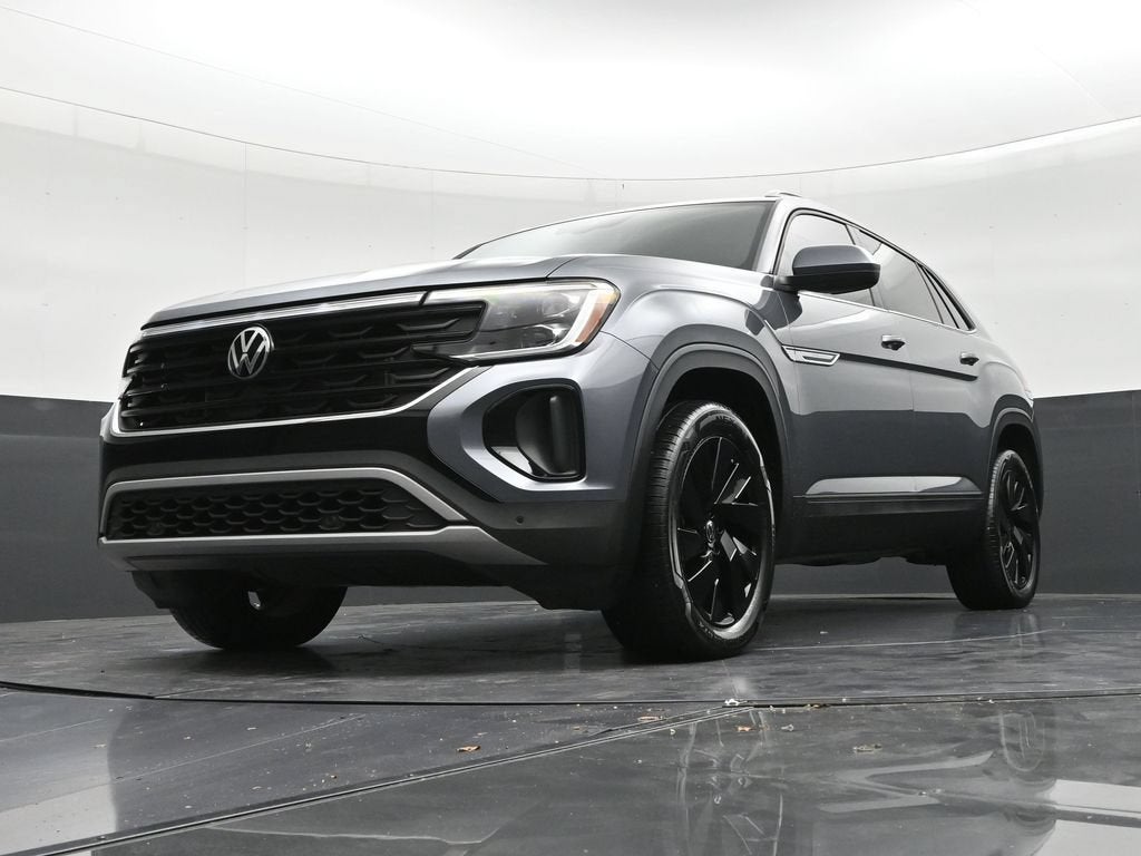 2024 Volkswagen Atlas Cross Sport 2.0T SE w/Technology