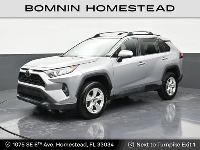 2020 Toyota RAV4 XLE