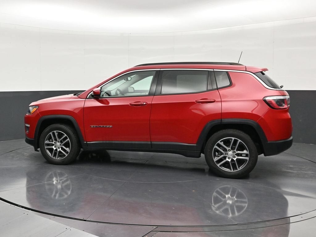 2018 Jeep Compass Latitude w/Sun/Wheel Pkg