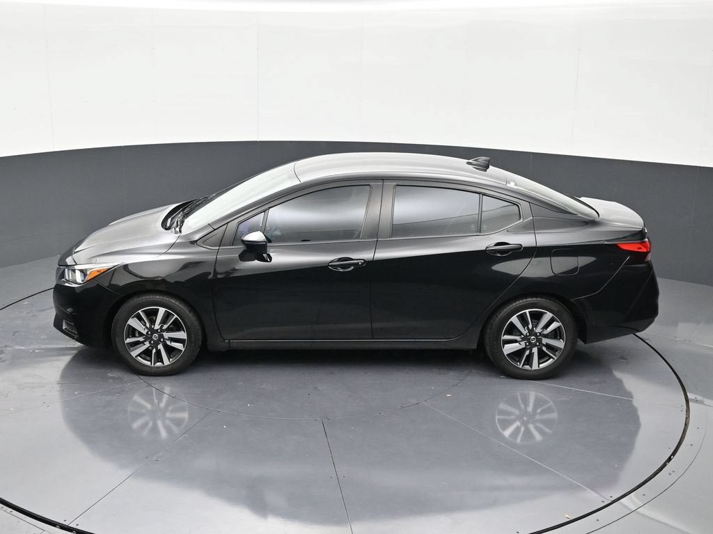 2021 Nissan Versa SV Xtronic CVT