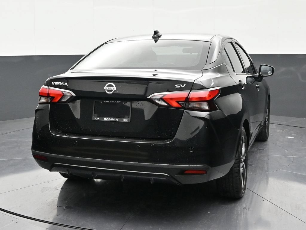 2021 Nissan Versa SV Xtronic CVT