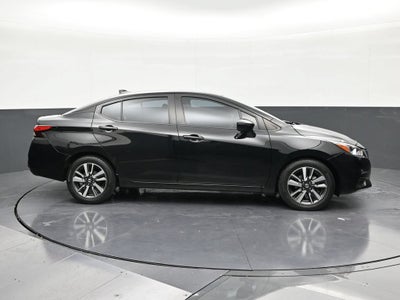 2021 Nissan Versa SV Xtronic CVT