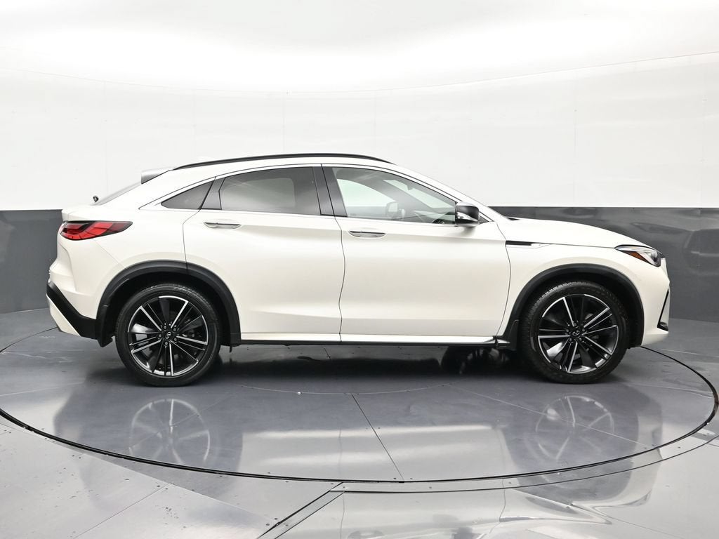 2022 INFINITI QX55 LUXE AWD