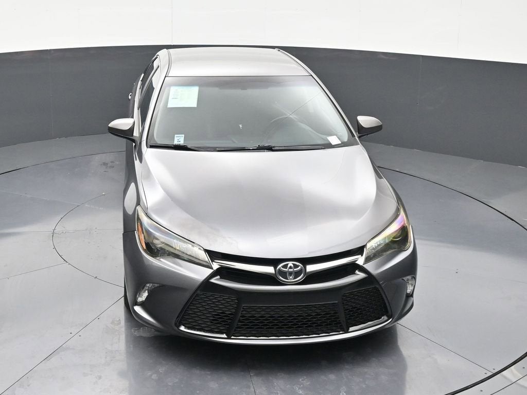 2016 Toyota Camry XLE
