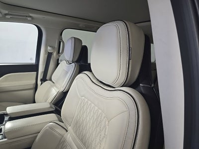 2023 Lincoln Navigator Black Label