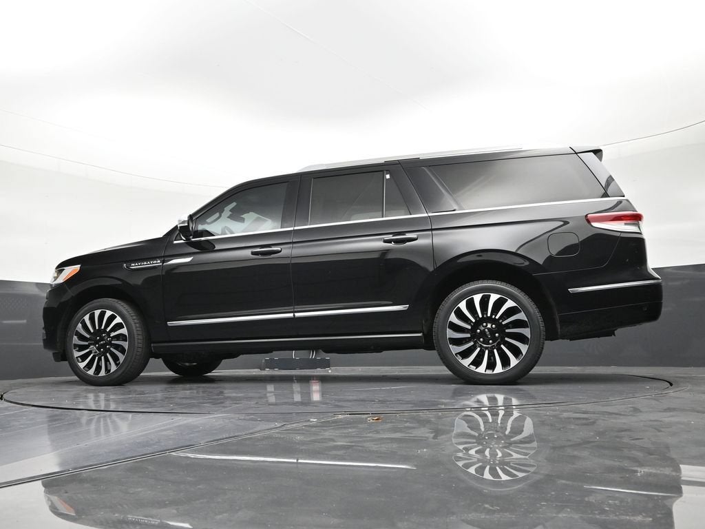 2024 Lincoln Navigator L Black Label
