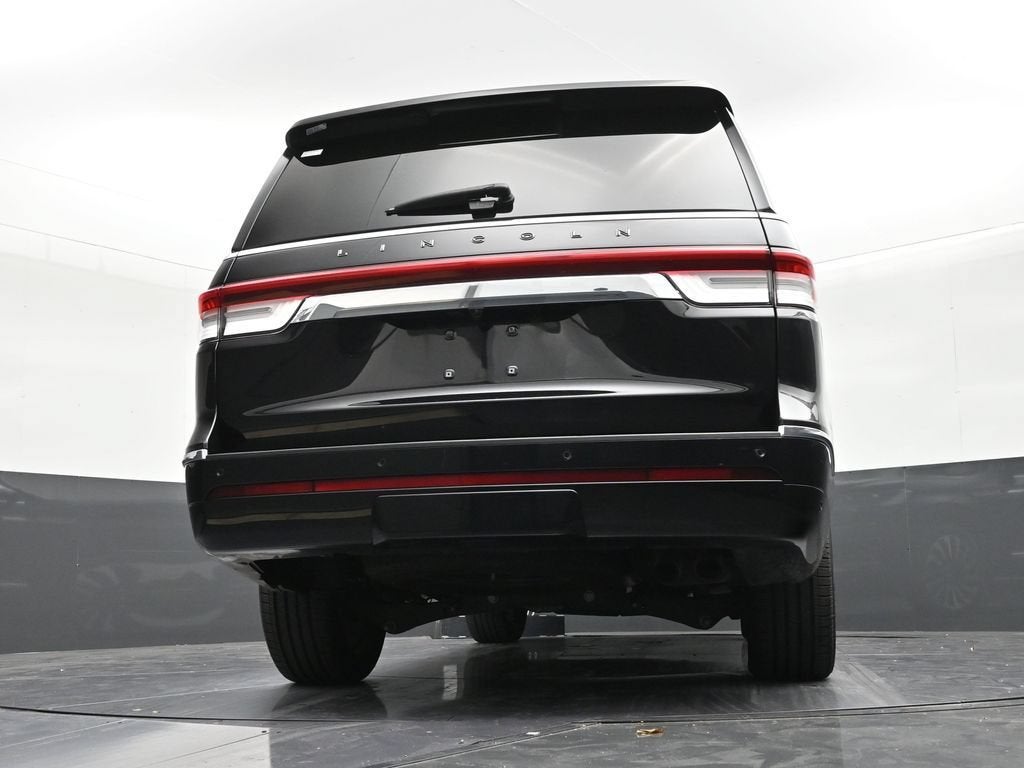 2024 Lincoln Navigator L Black Label