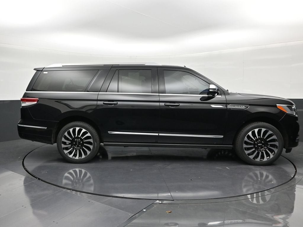2024 Lincoln Navigator L Black Label