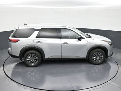 2025 Nissan Pathfinder S