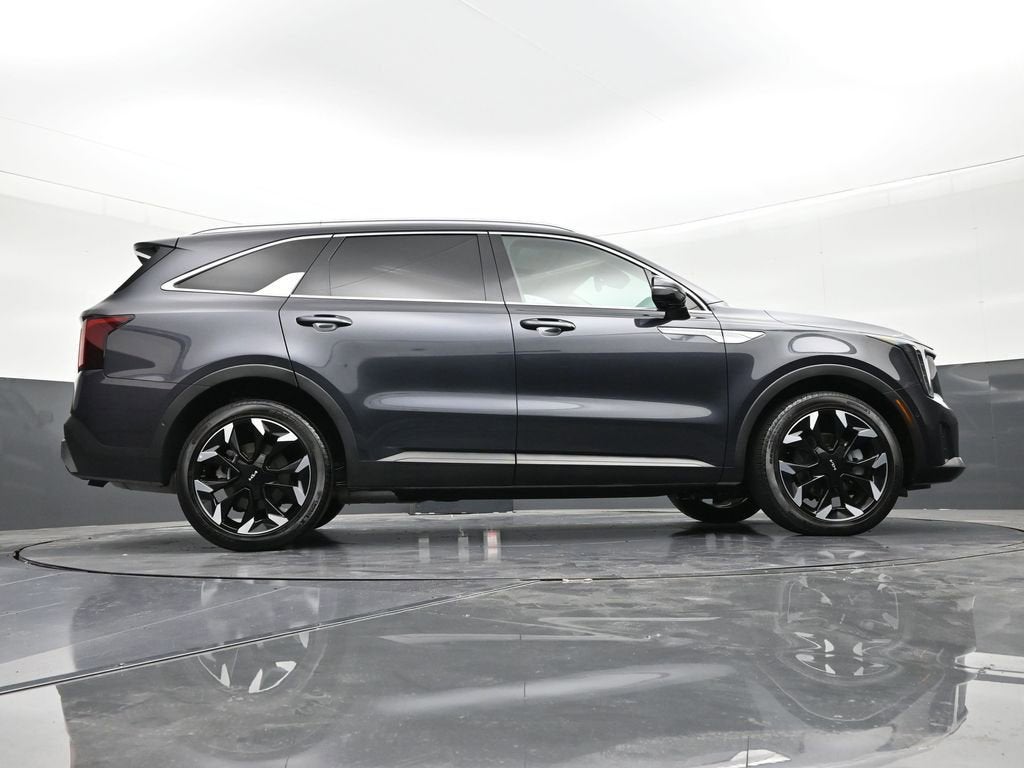 2025 Kia Sorento SX
