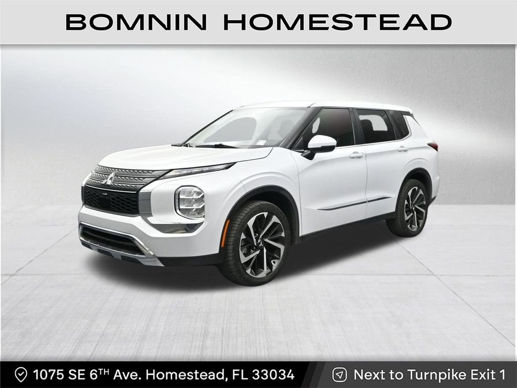 2022 Mitsubishi Outlander ES