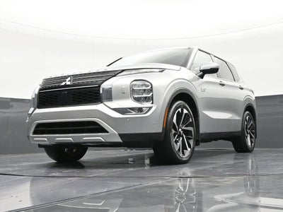 2023 Mitsubishi Outlander PHEV SE