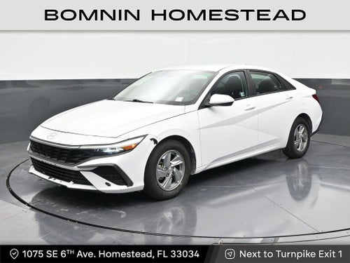 2024 Hyundai Elantra SE