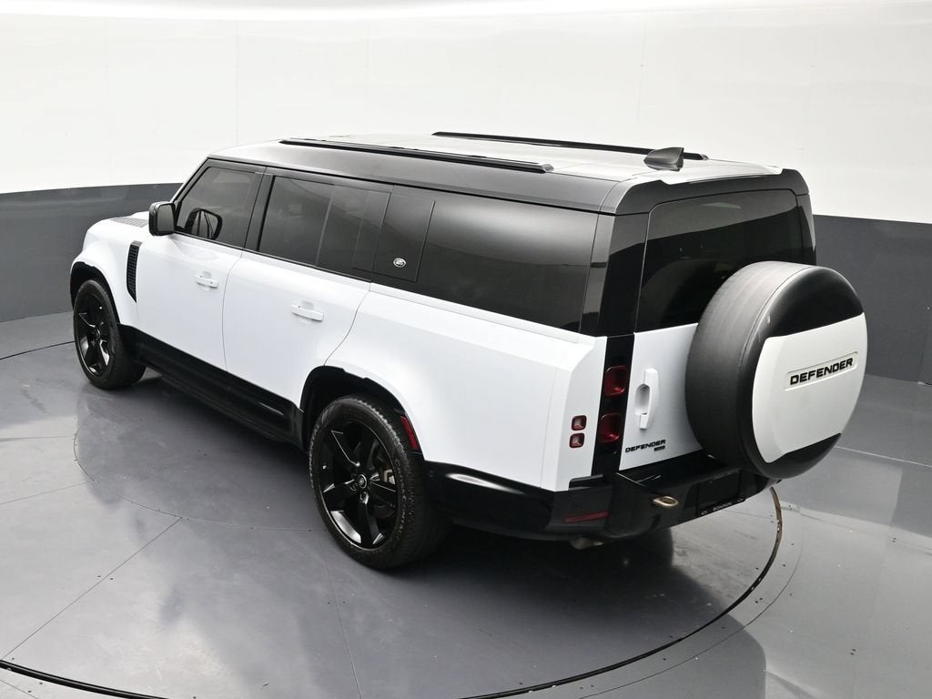 2023 Land Rover Defender X-Dynamic SE