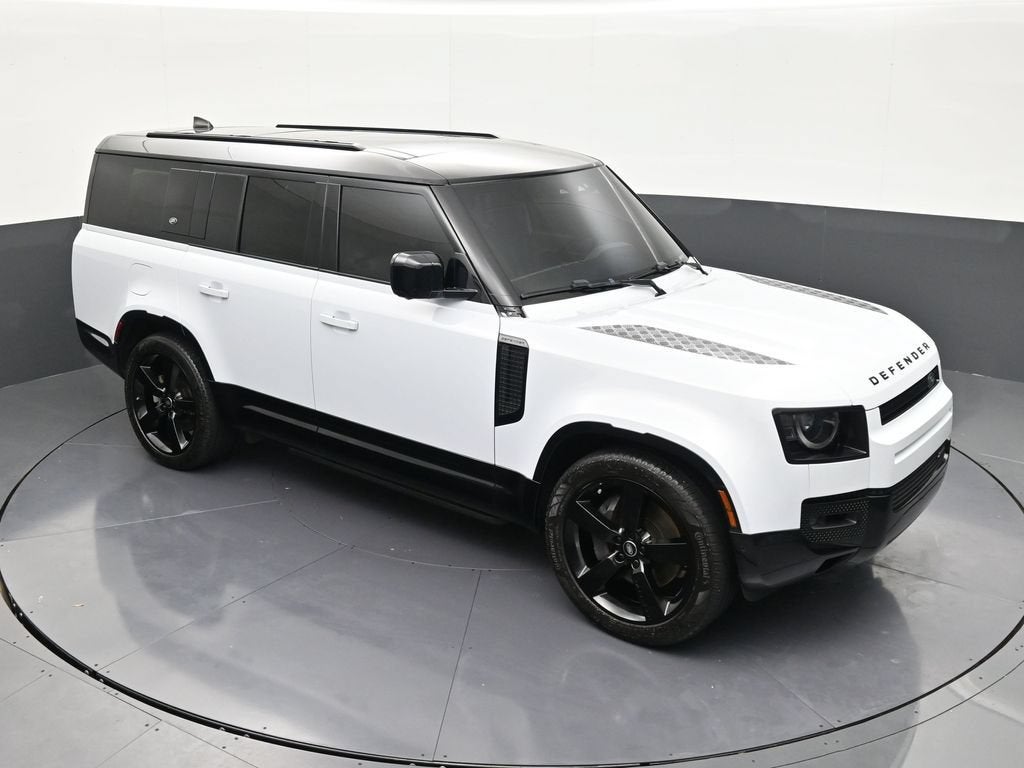 2023 Land Rover Defender X-Dynamic SE