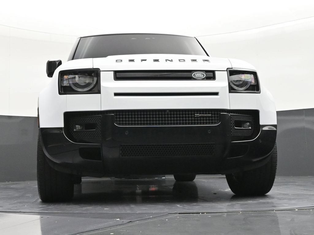 2023 Land Rover Defender X-Dynamic SE