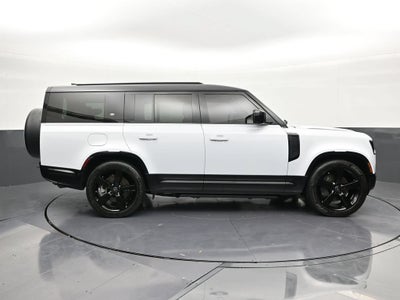 2023 Land Rover Defender X-Dynamic SE